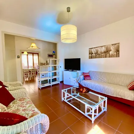 Miramare Apartment *